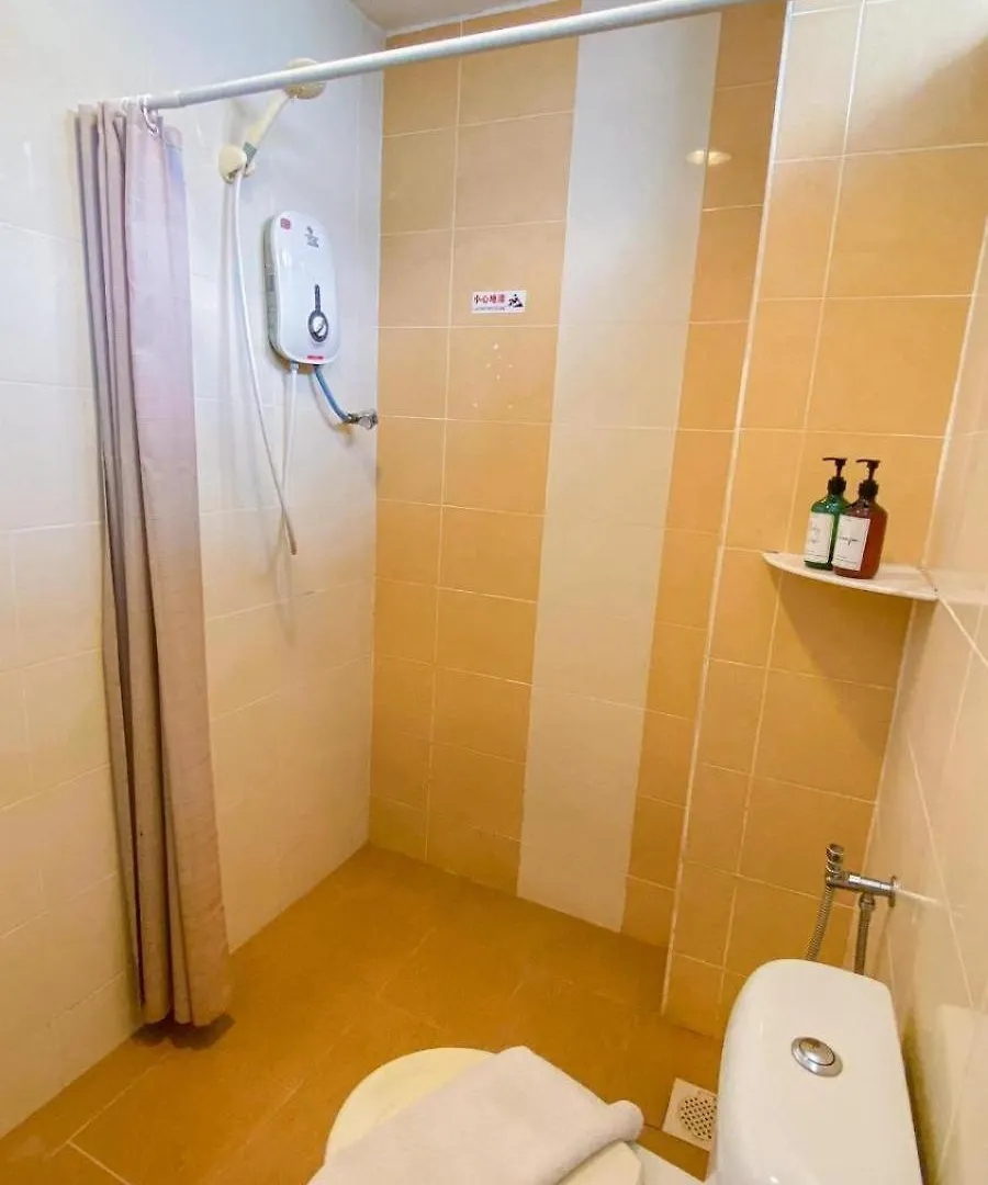 Queenspark Lovita Hotel Malacca 3*,