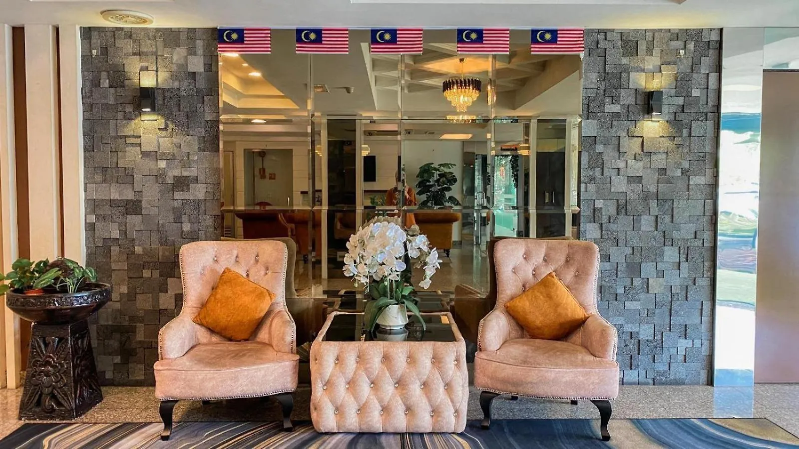 Queenspark Lovita Hotel Malacca